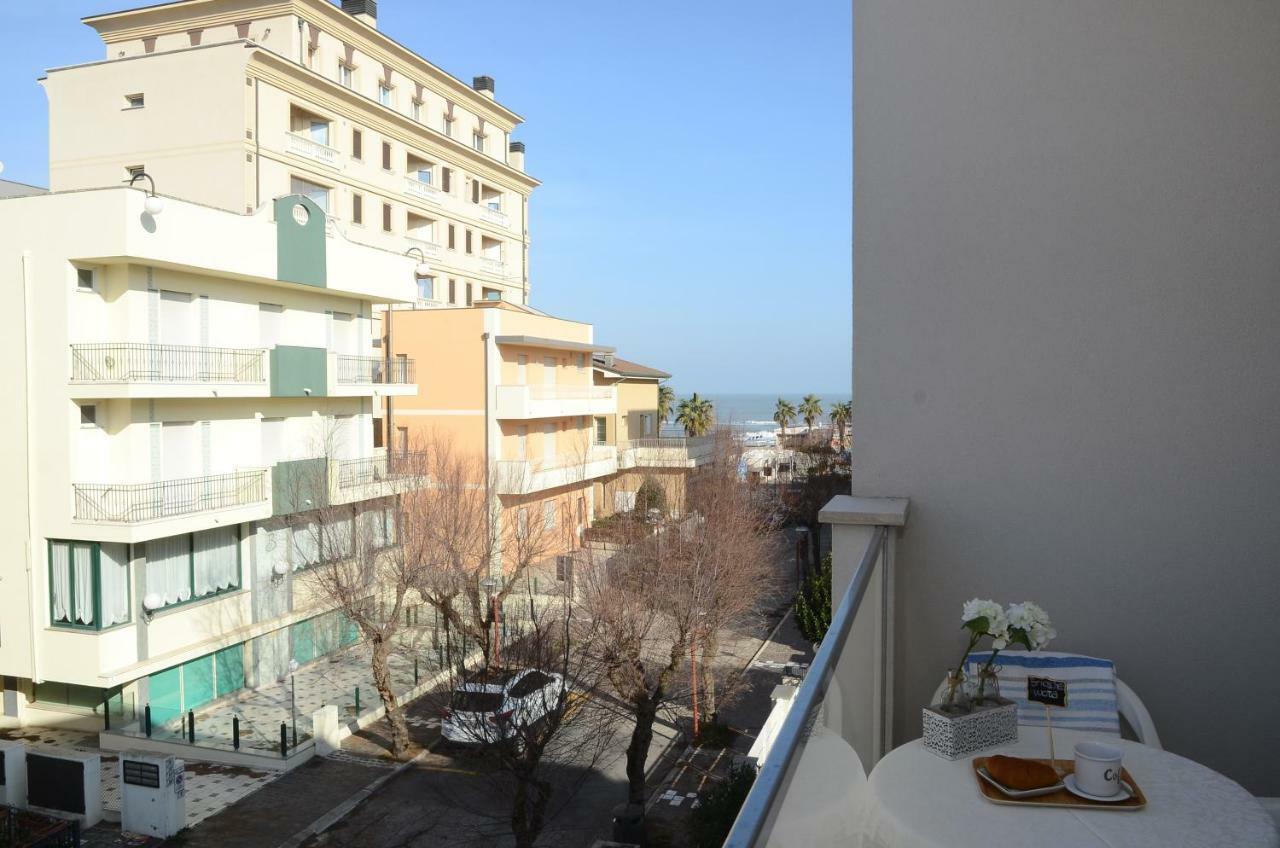 Pensione Elena Misano Adriatico Exterior photo